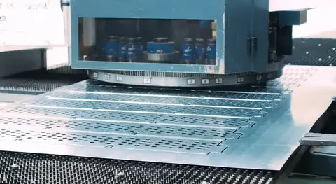 poinçonnage à Redon - image 3